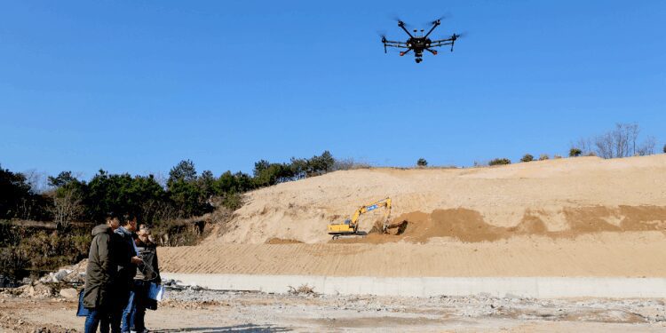 无人机技术在地质灾害勘察中的应用
