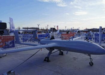 多图｜“冤家”同台：多型反无人机和无人机亮相长春航空展