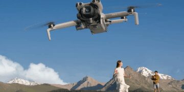 大疆航拍无人机