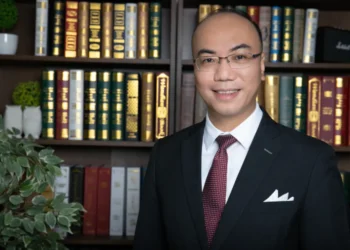 梁海明教授，深度分析香港低空经济挑战与机遇，深度分析低空经济的未来发展方向