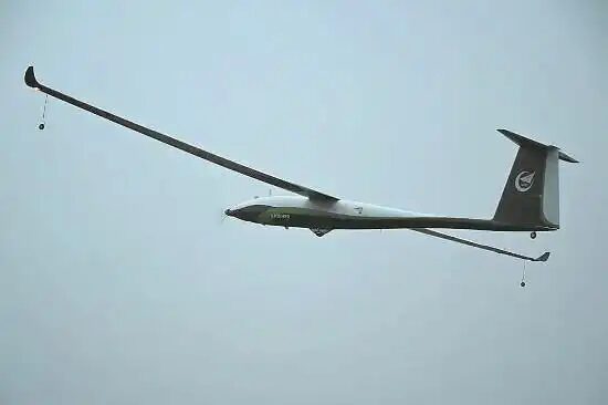 中国氢能无人机突破30小时续航:重构低空经济与绿色航空新格局!